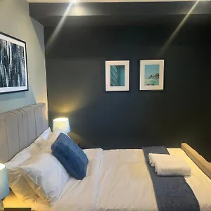 Your Perfect Getaway Apartment