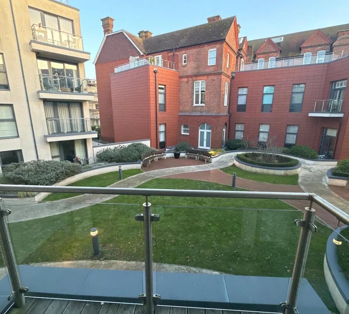 Modern Flat In City Centre- Free Parking & Balcony Brighton Storbritannien
